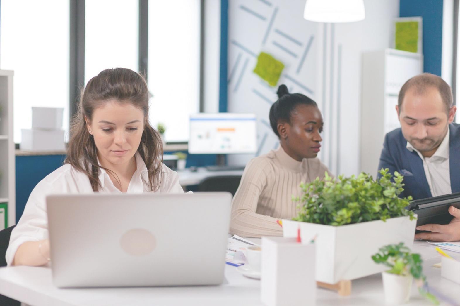 Espace de formation avec matériel pédagogique